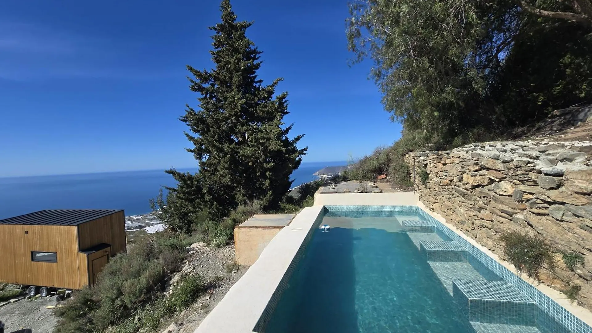 De La Luz Ecolodge By Tiny Away Polopos